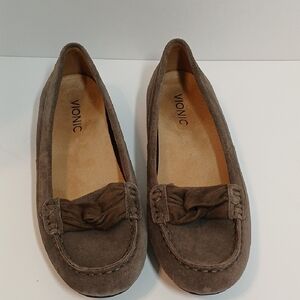 Vionic Women's Taupe Suede Loafers